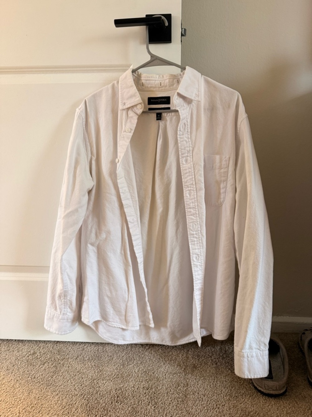 Banana Republic White Untucked Fit Shirt